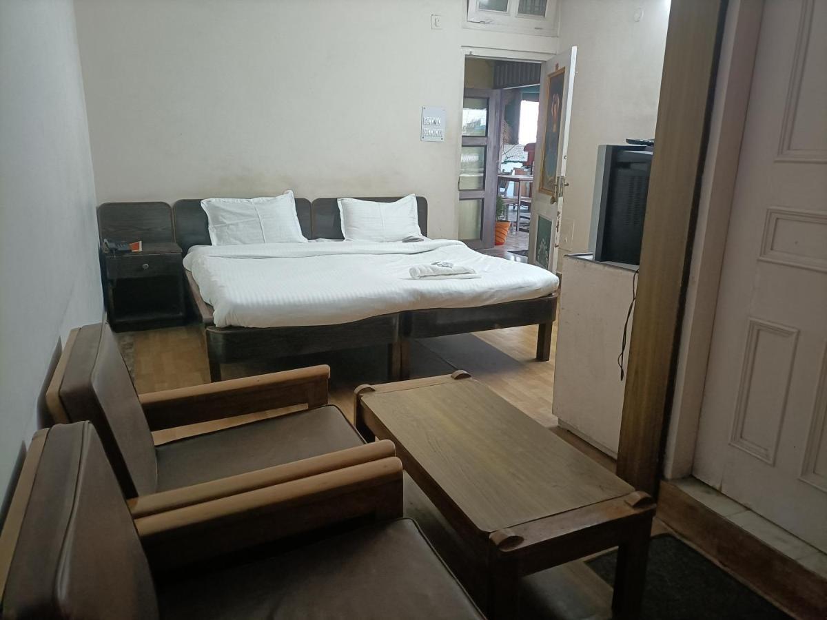 Hotel Midtown Haridwār Esterno foto